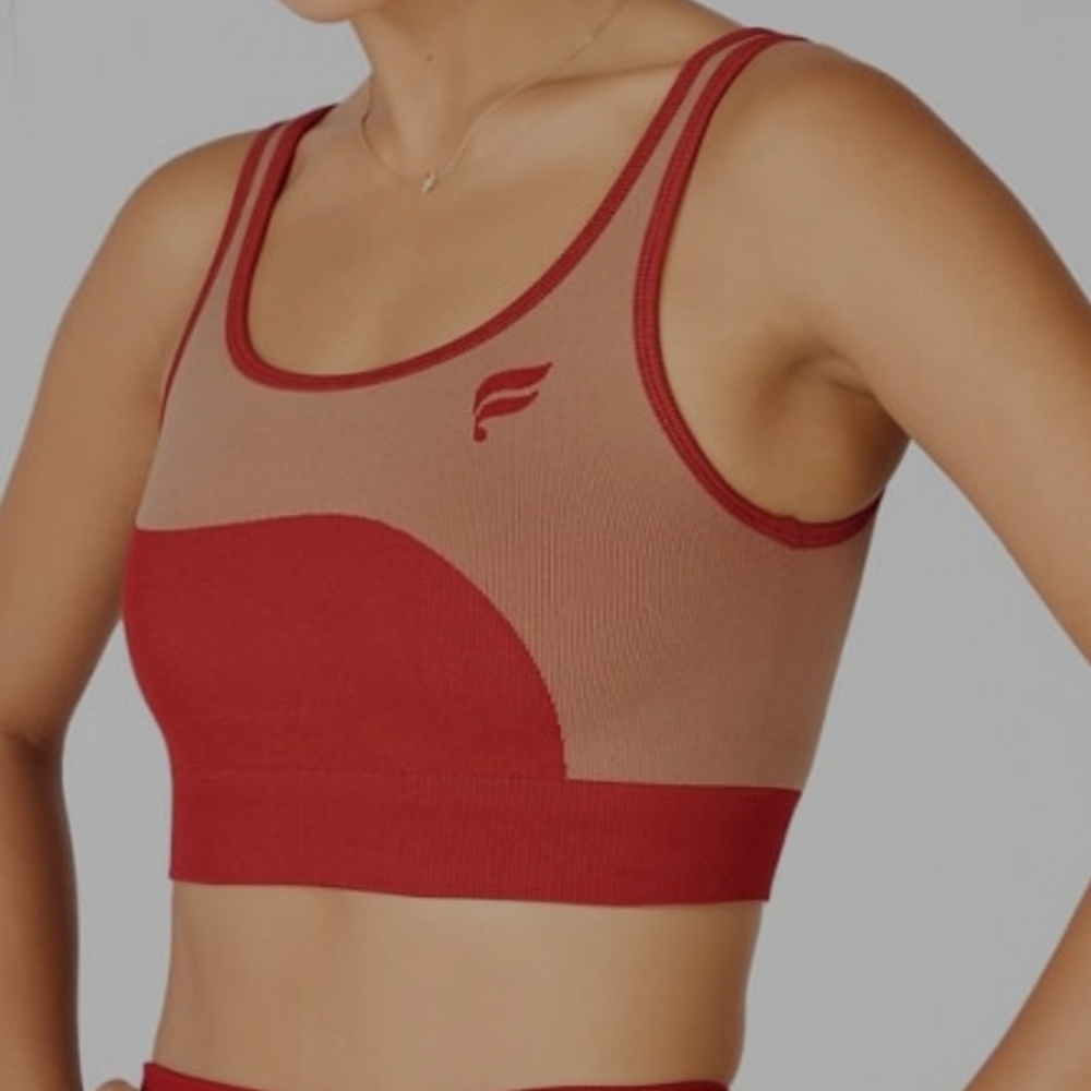Fabletics Sunny Reversible Low Impact Red and Tan Sports Bra NWT Small